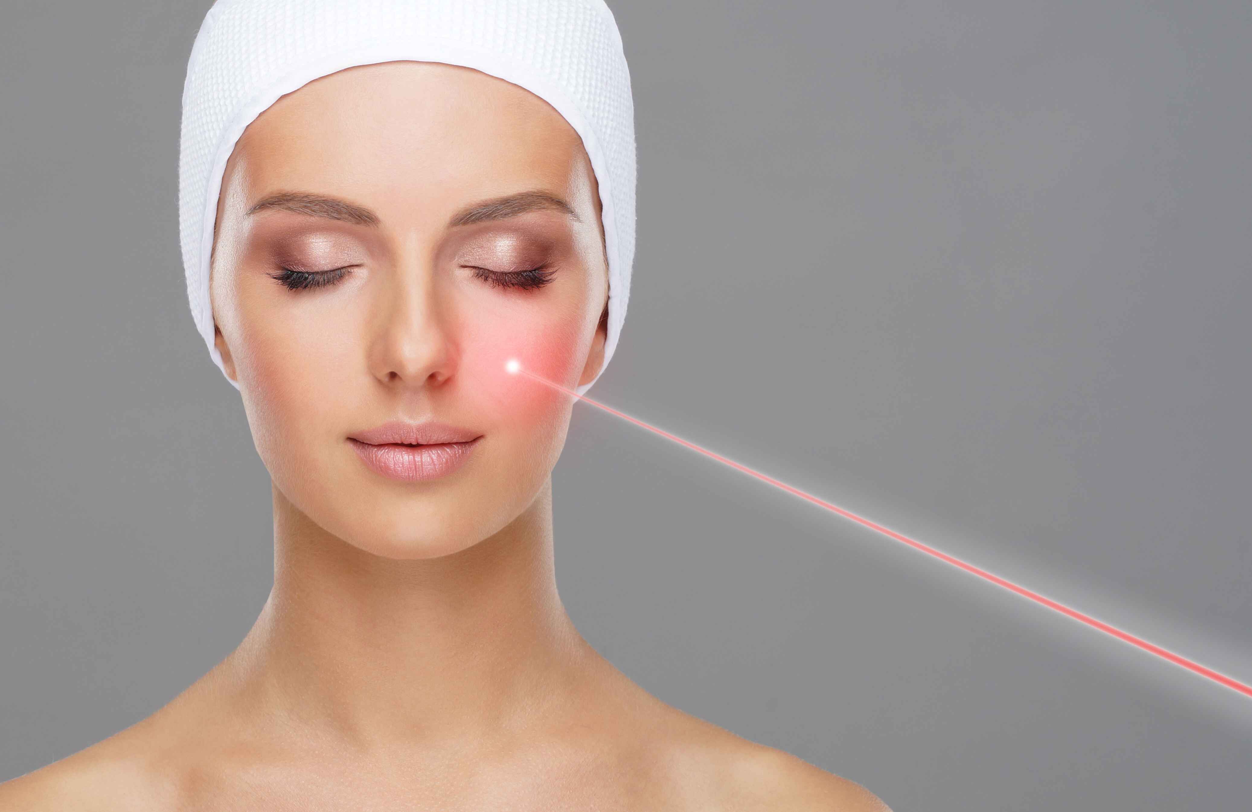 Carbon Laser Treatment in Lucknow